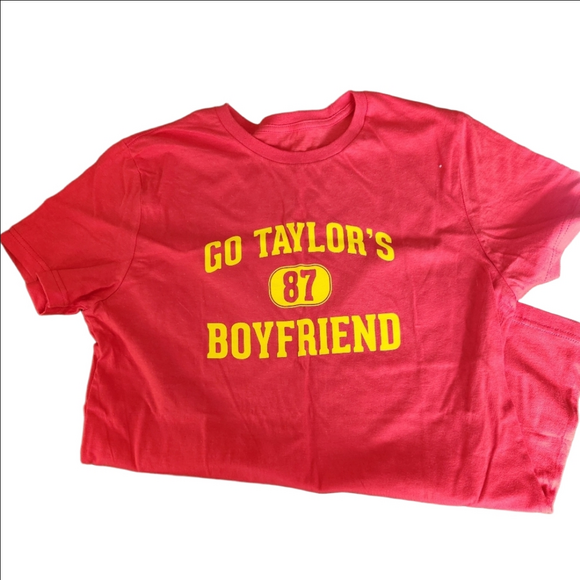 Go Taylor's Boyfriend #87 T-Shirt - Picture 3 of 9